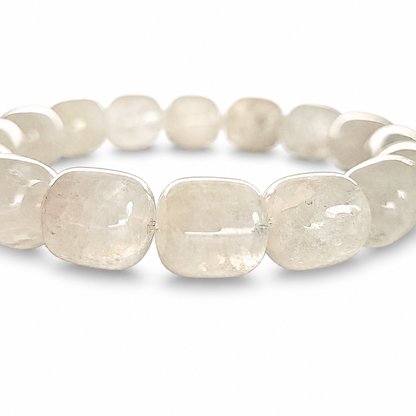 Full bracelet circle of Garden Quartz showing clear quartz with suspended mossy green and iron-red inclusions