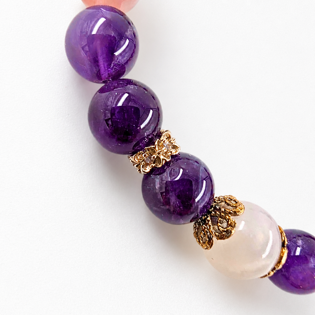 Lavender Purple Rose Quartz beads in the strand, detail